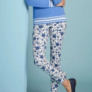 Talbots White and Blue Floral Chatham Ankle Pants